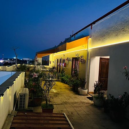 The French Villa Elite Pondicherry Eksteriør bilde